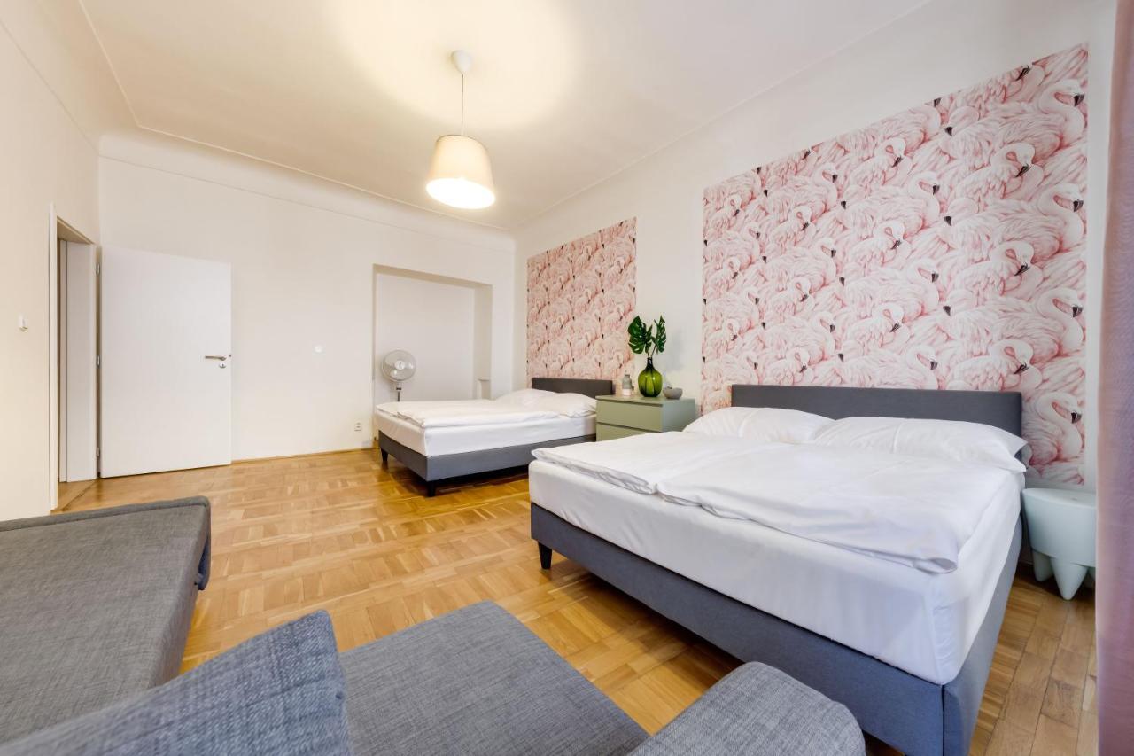 Curiosity Apartments Prag Eksteriør billede