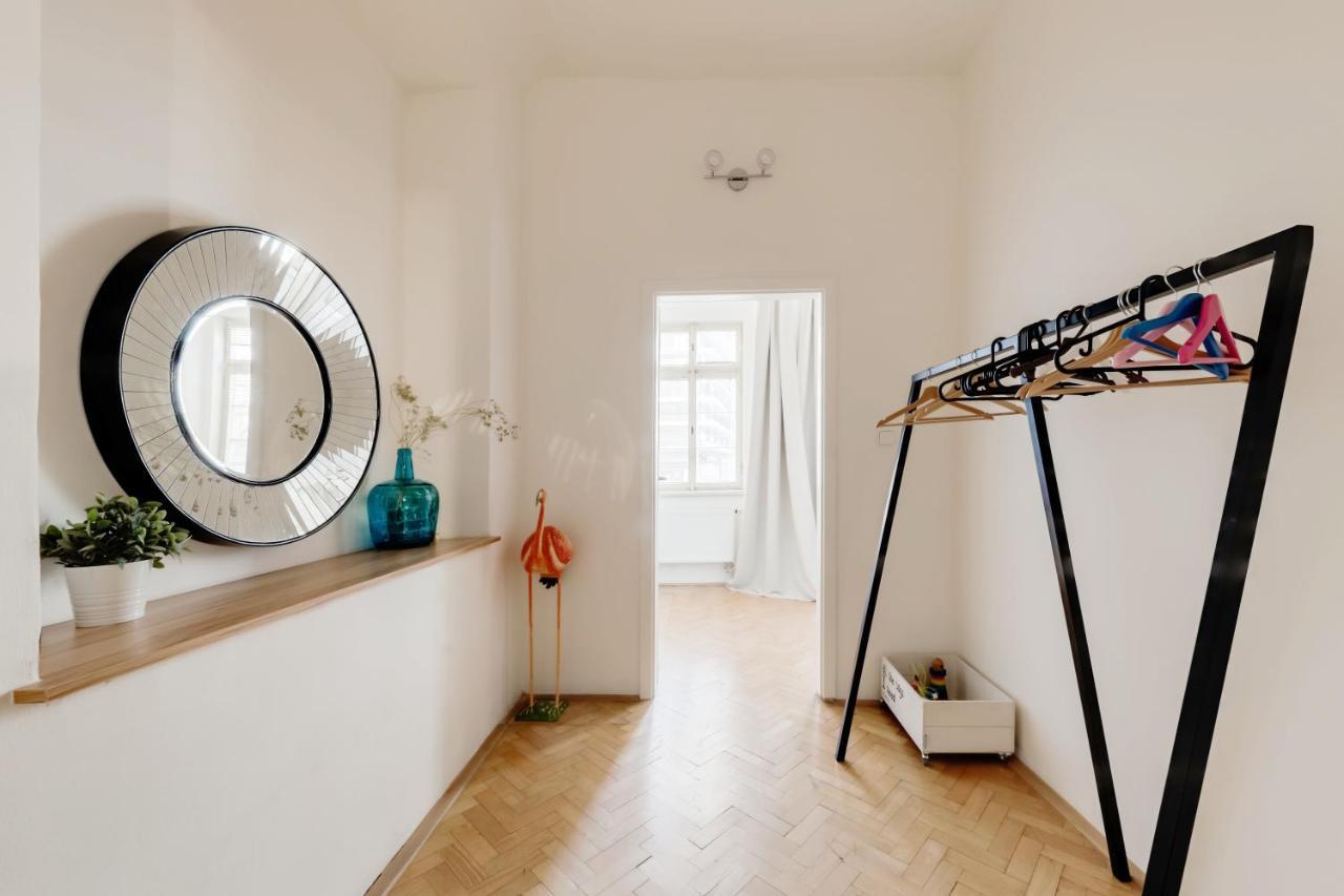 Curiosity Apartments Prag Eksteriør billede